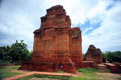 Chùm ảnh: Tháp Po Sah Inư – dấu ấn vương quốc Champa ở Phan Thiết