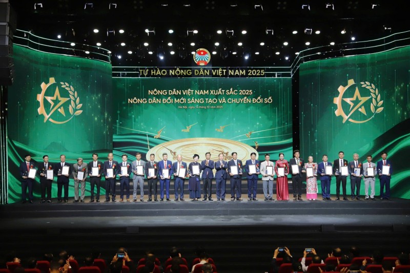 Ủy viên trẻ nhất BCH Hội Sinh vật cảnh Việt Nam được tôn vinh “Nông dân Việt Nam xuất sắc 2025”