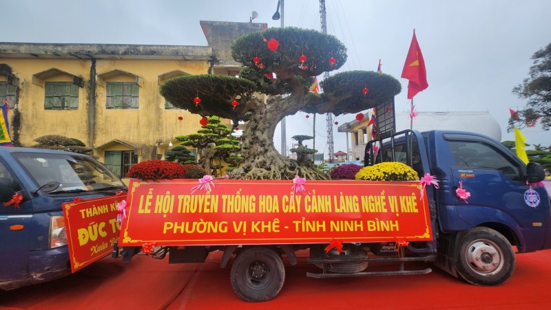 Lễ đón nhận Bằng Di tích lịch sử quốc gia Đình Vị Khê và Khai mạc Lễ hội hoa cây cảnh truyền thống Lễ đón nhận Bằng Di tích lịch sử quốc gia Đình Vị Khê và Khai mạc Lễ hội hoa cây cảnh truyền thống