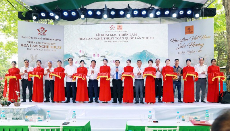 Khai mạc Triển lãm Hoa Lan Nghệ thuật Toàn quốc lần thứ III tại Đền Hùng