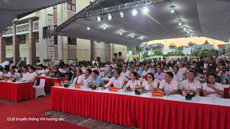 Khai mạc triển lãm Cây cảnh nghệ thuật Đông Anh: Nơi hội tụ tinh hoa sinh vật cảnh Thủ đô