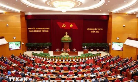 Thông cáo báo chí về ngày làm việc thứ nhất Hội nghị lần thứ tư Ban Chấp hành TW Đảng khóa XIV