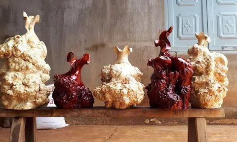 Chế tác gỗ mỹ nghệ từ gốc cây cà phê lâu năm