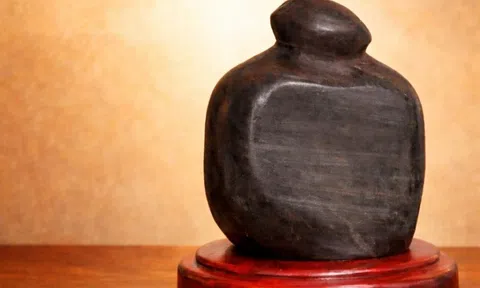 Ngoạn thạch Việt - Thú chơi nghệ thuật cần được gìn giữ và phát triển