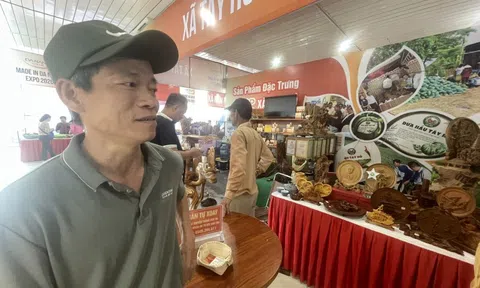 Nghệ nhân ưu tú Bùi Văn Thu: Người giữ "hồn" cho làng mộc Vân Hà, TP. Đà Nẵng