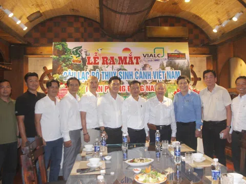 Quyết định về việc thành lập Câu lạc bộ Thủy sinh cảnh Việt Nam