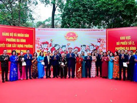 Các đồng chí lãnh đạo Đảng, Nhà nước hòa cùng "Ngày hội non sông"