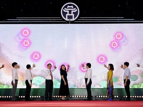 Hà Nội ra mắt bộ ba sản phẩm du lịch với chủ đề "Tinh hoa hội tụ"