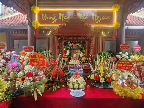 Lễ đón nhận Bằng Di tích lịch sử quốc gia Đình Vị Khê và Khai mạc Lễ hội hoa cây cảnh truyền thống