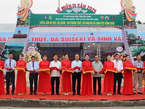 Bắc Ninh: Khai mạc triển lãm đá cảnh, đá quý