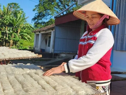 Cao khô Vạn Linh: Làng nghề truyền thống tìm hướng đi từ du lịch trải nghiệm