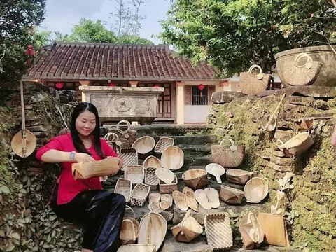 Mo cau, vật phẩm tưởng chừng bỏ đi đã trở thành mặt hàng gia dụng nổi tiếng tại làng quê xứ Quảng