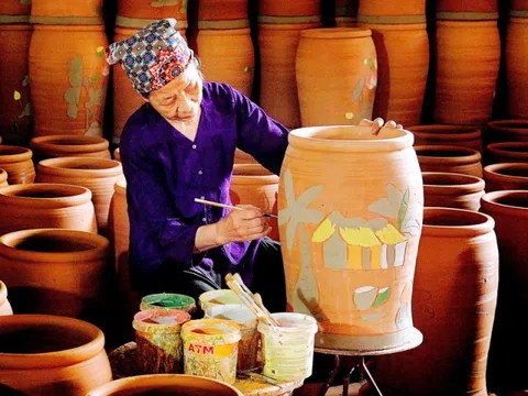 Phù Lãng tìm đường hồi sinh nghề gốm cổ