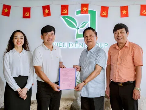 Hội Sinh vật cảnh Việt Nam kết nạp Công ty Triệu Điền làm thành viên chính thức